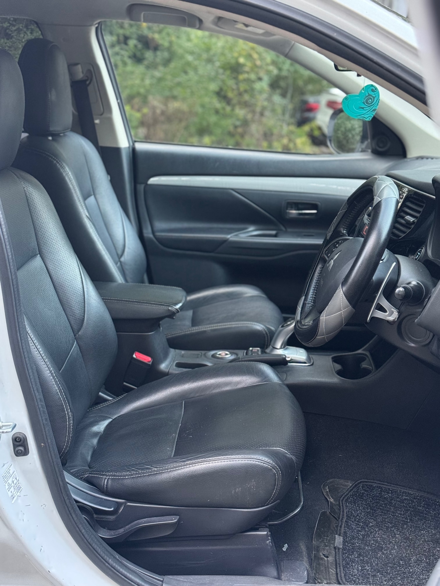 Used Mitsubishi Outlander 2015 for sale - 76458697: Photo 14