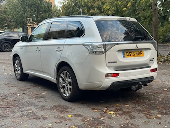 Used Mitsubishi Outlander 2015 for sale - 76458697: Photo