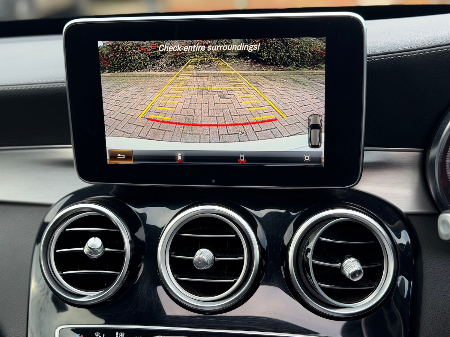 Used Mercedes-Benz C Class 2015 for sale - 77392748: Photo 17