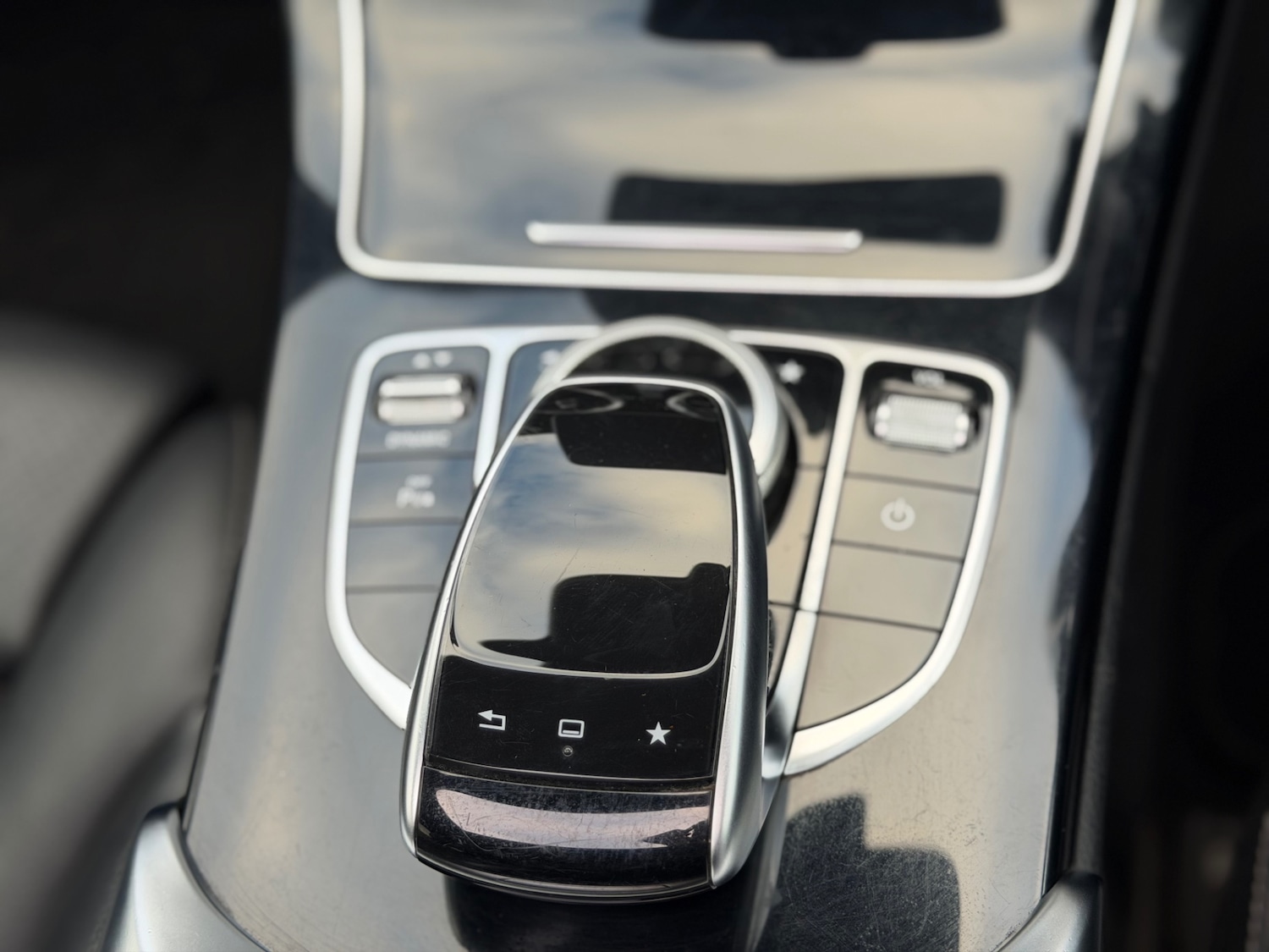 Used Mercedes-Benz C Class 2015 for sale - 77392748: Photo 18