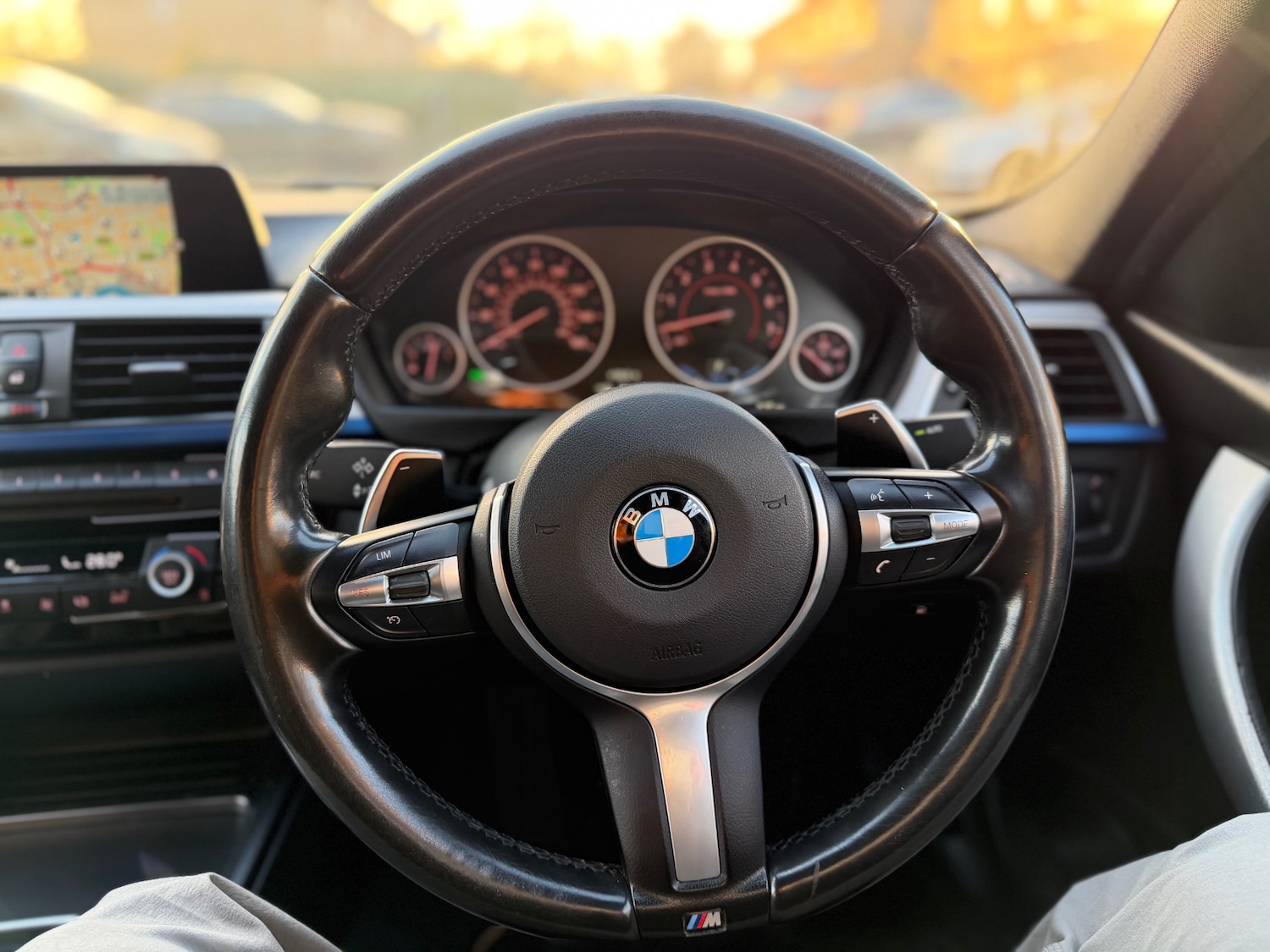 Used BMW 3 Series 2017 for sale - 77009877: Photo 11