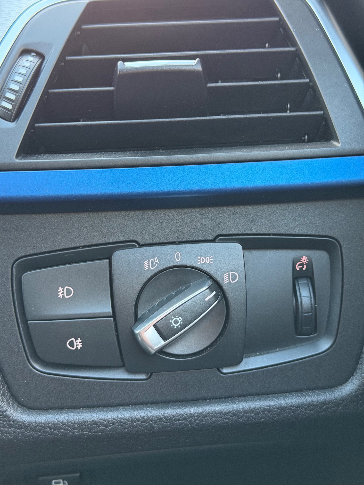 Used BMW 3 Series 2017 for sale - 77009877: Photo 15