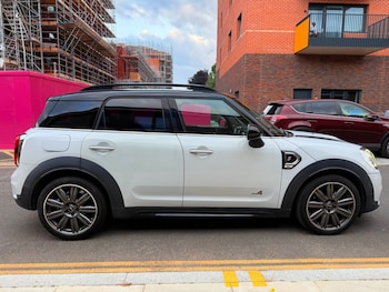 Used MINI Countryman 2017 for sale - 75484232: Photo