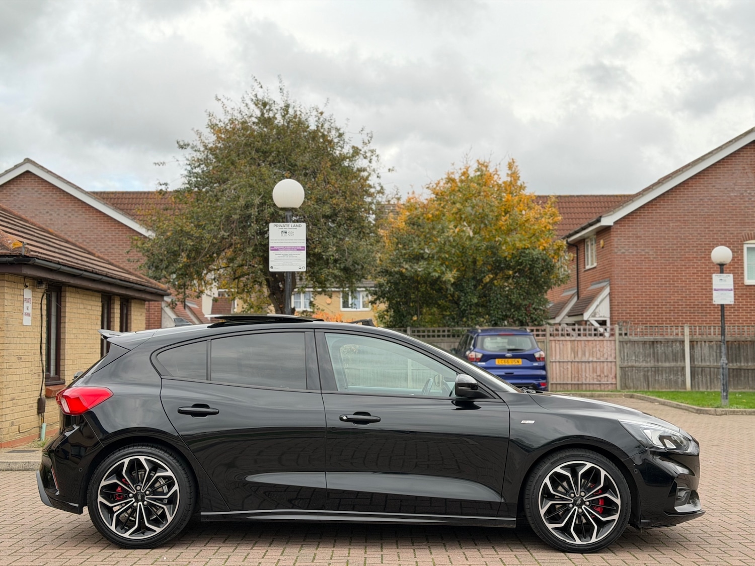 Used Ford Focus 2018 for sale - 76468049: Photo 5