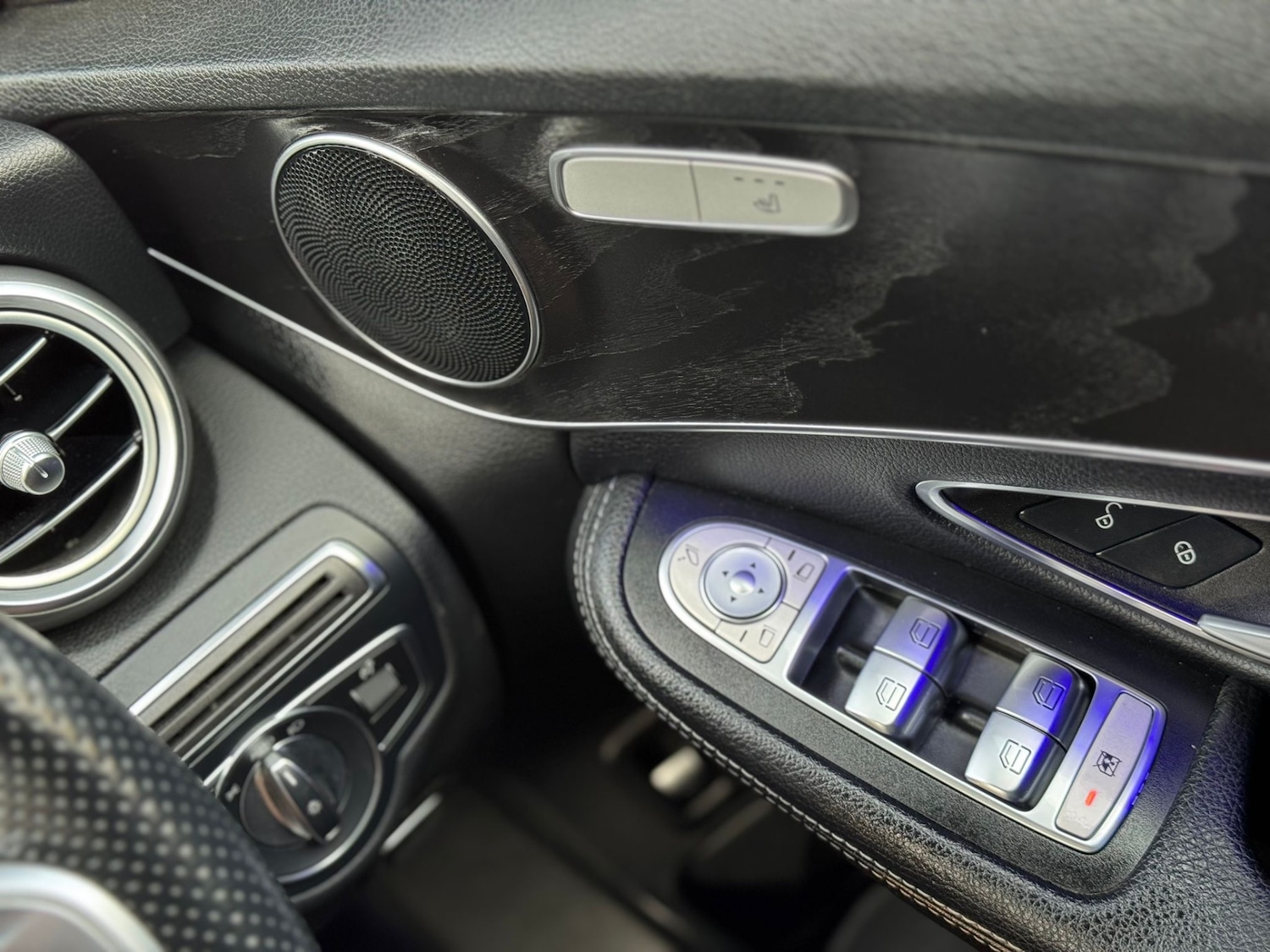 Used Mercedes-Benz C Class 2018 for sale - 77742454: Photo 13