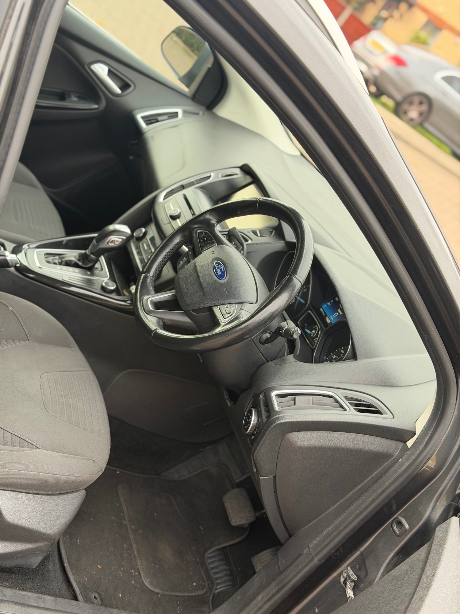 Used Ford Focus 2015 for sale - 76480555: Photo 11