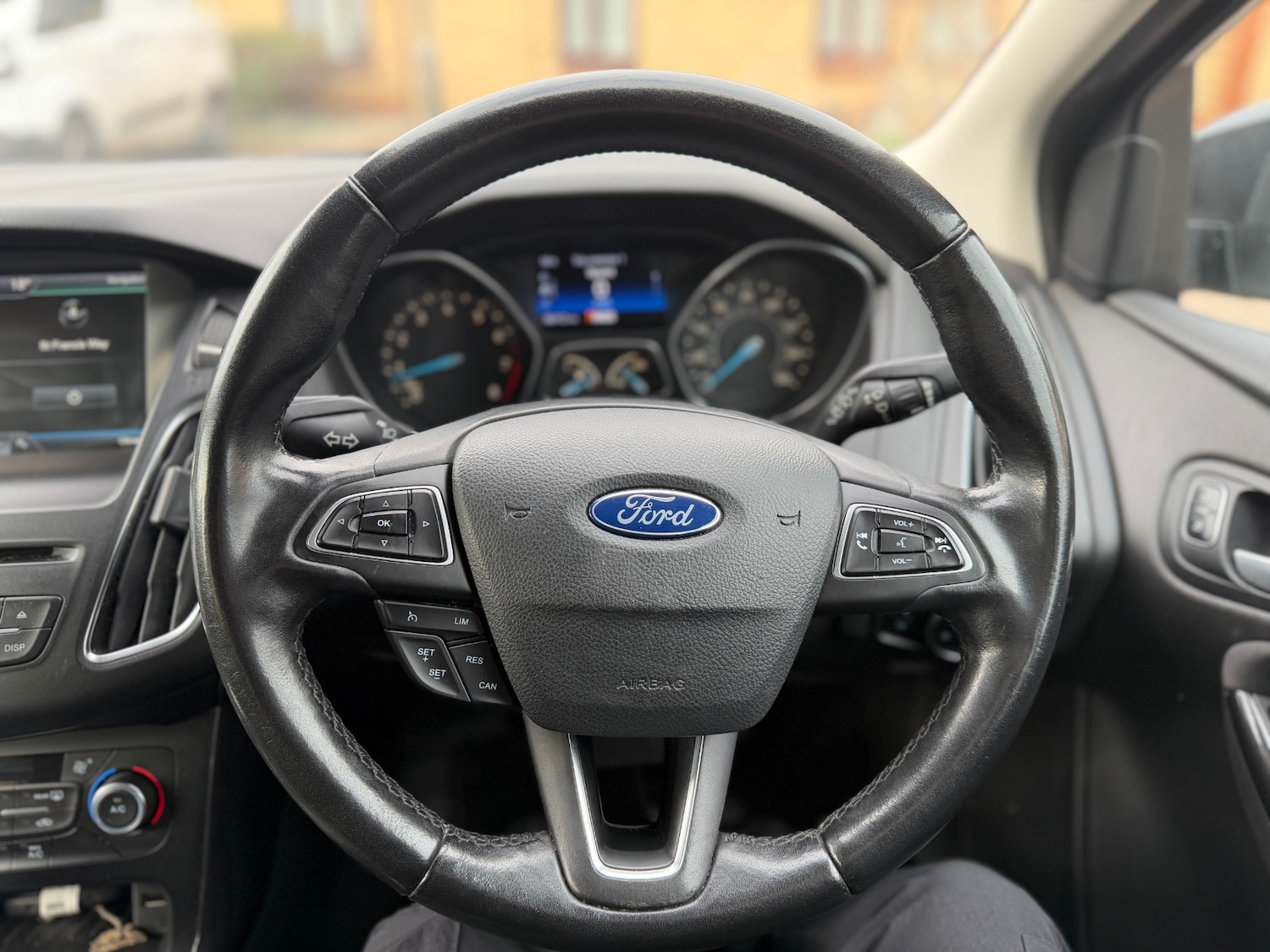 Used Ford Focus 2015 for sale - 76480555: Photo 12