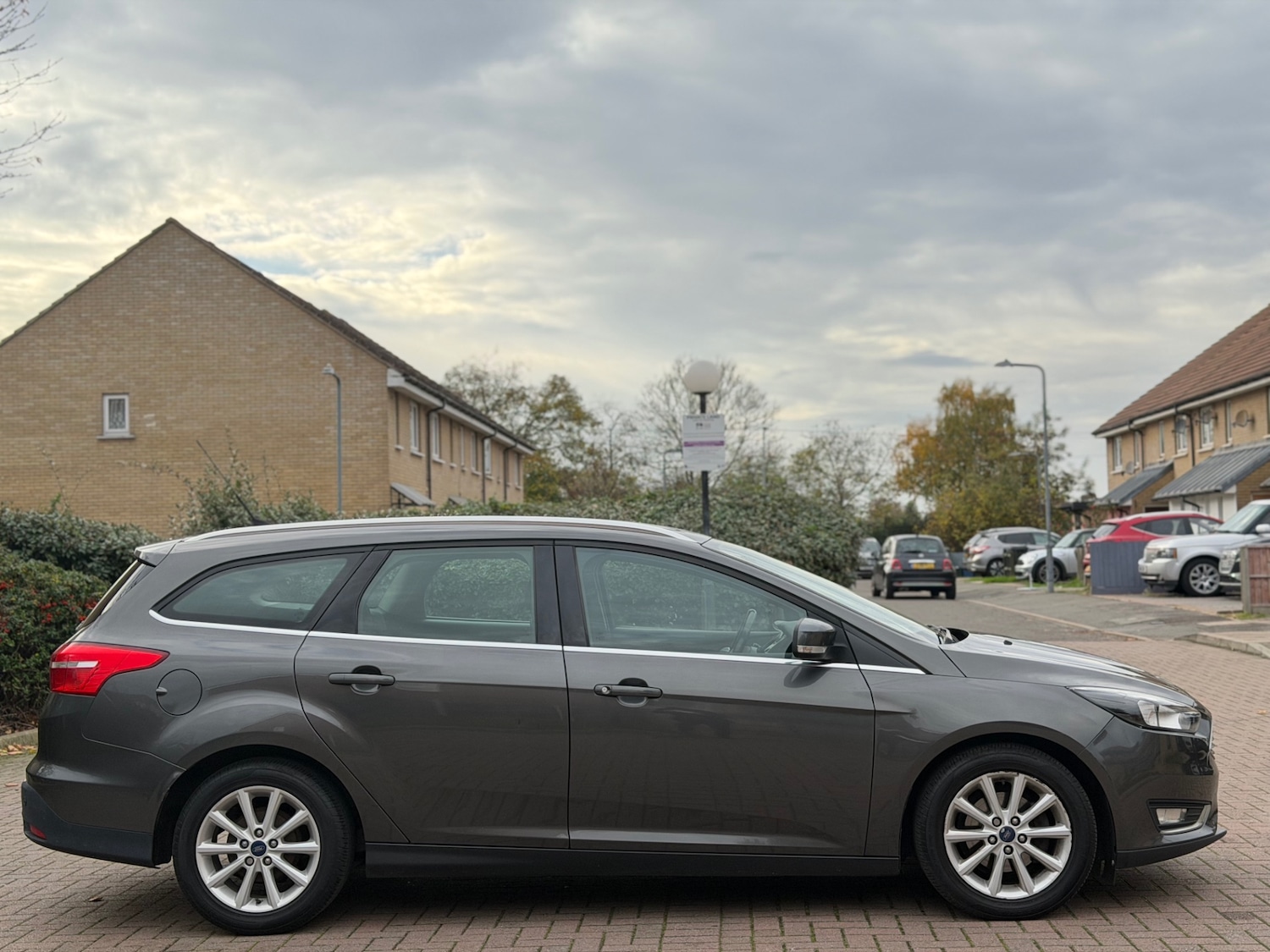 Used Ford Focus 2015 for sale - 76480555: Photo 5