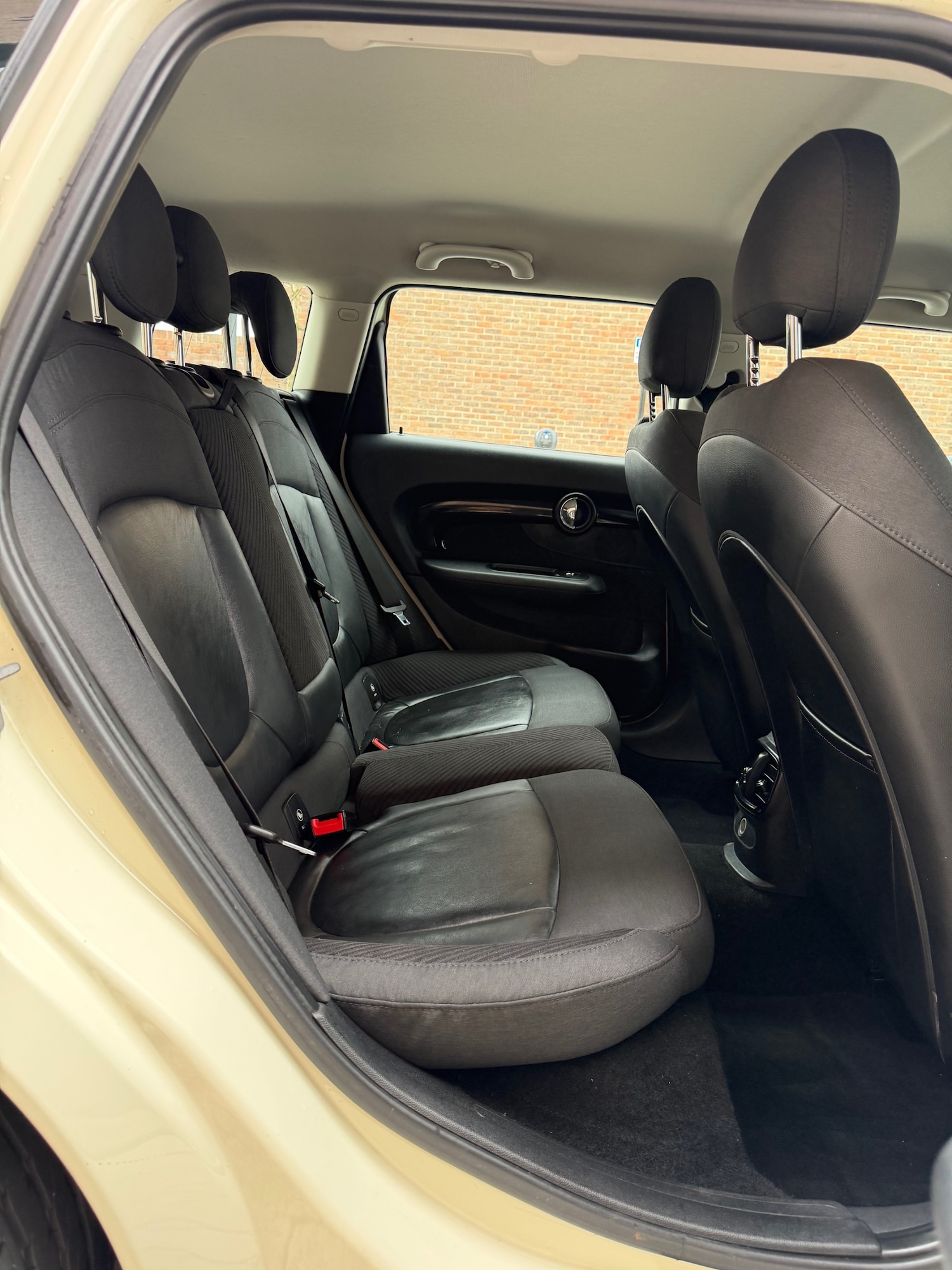 Used MINI Clubman 2016 for sale - 77792751: Photo 10