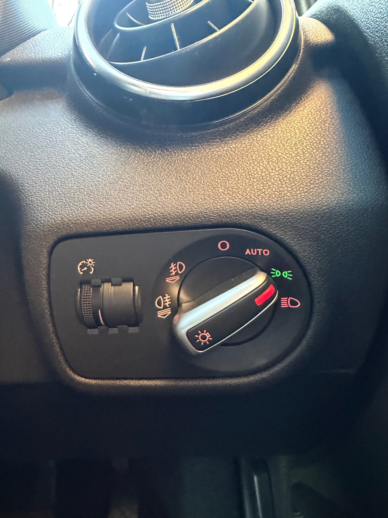 Used Audi A1 2013 for sale - 77939283: Photo 18