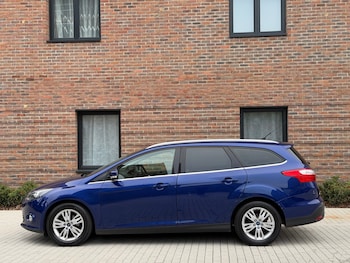 Used Ford Focus 2014 for sale - 78833790: Photo