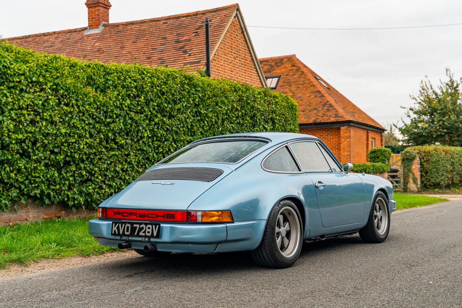 Used Porsche 911 2023 for sale - 77932933: Photo 12