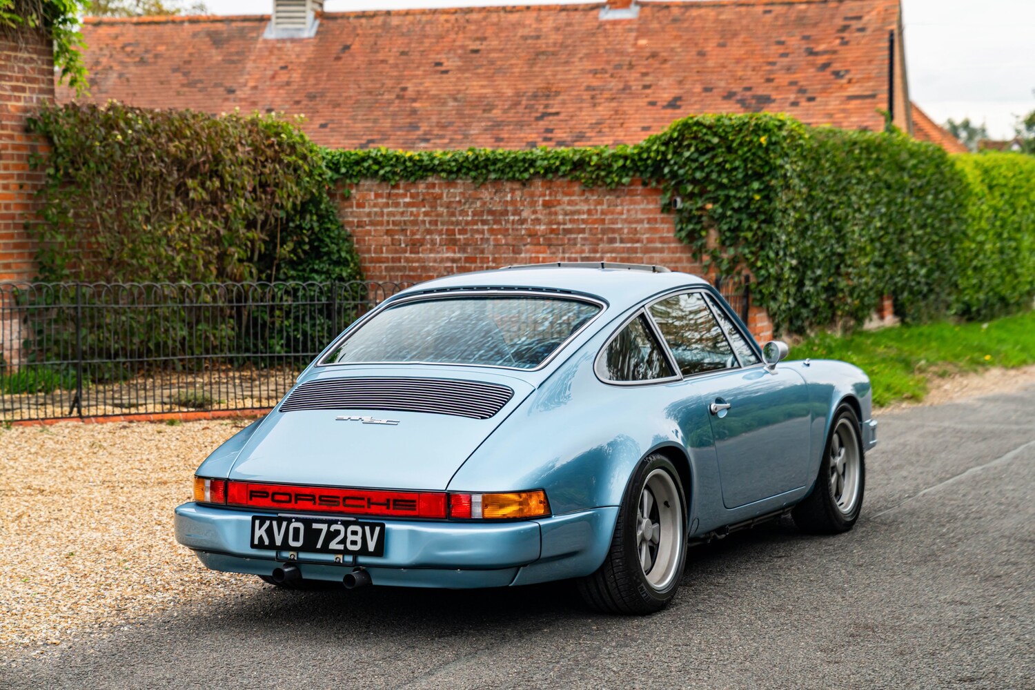 Used Porsche 911 2023 for sale - 77932933: Photo 14