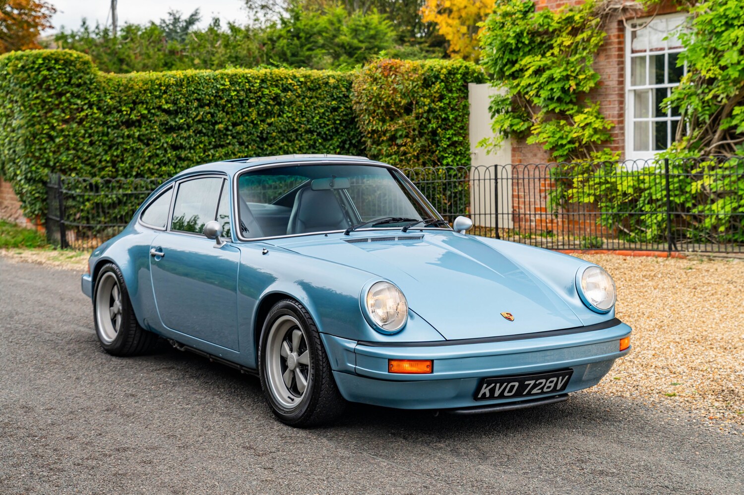 Used Porsche 911 2023 for sale - 77932933: Photo 17