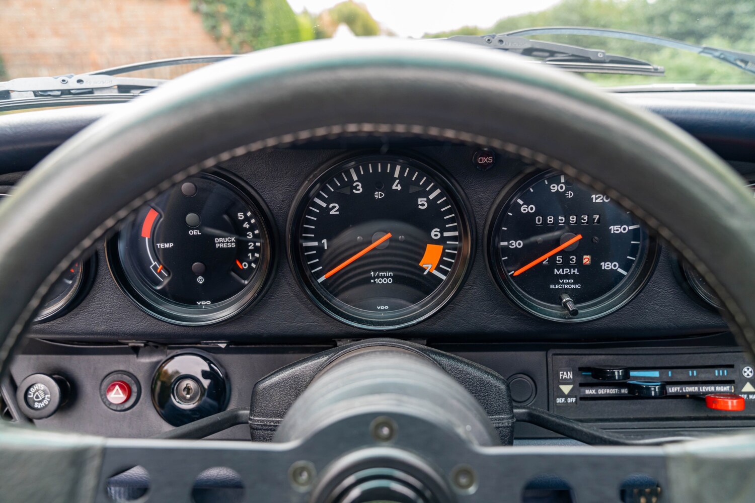 Used Porsche 911 2023 for sale - 77932933: Photo 47