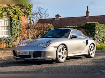 Used Porsche 911 2004 for sale - 77932927: Photo