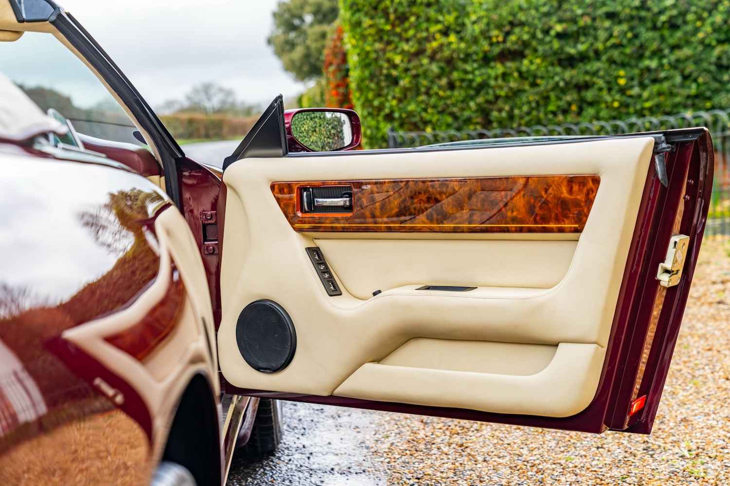 Used Aston Martin Virage 1996 for sale - 78011902: Photo 26