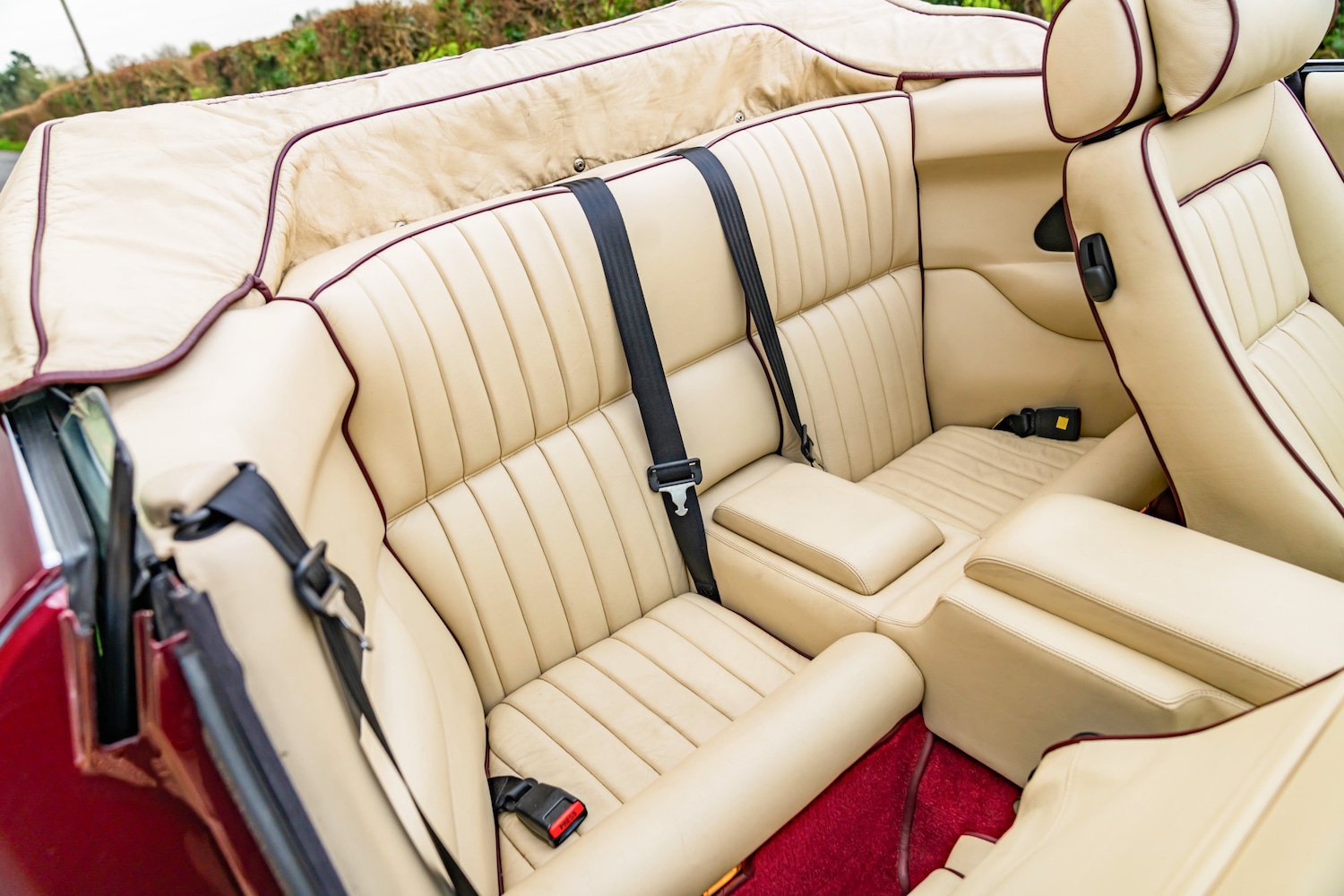 Used Aston Martin Virage 1996 for sale - 78011902: Photo 28