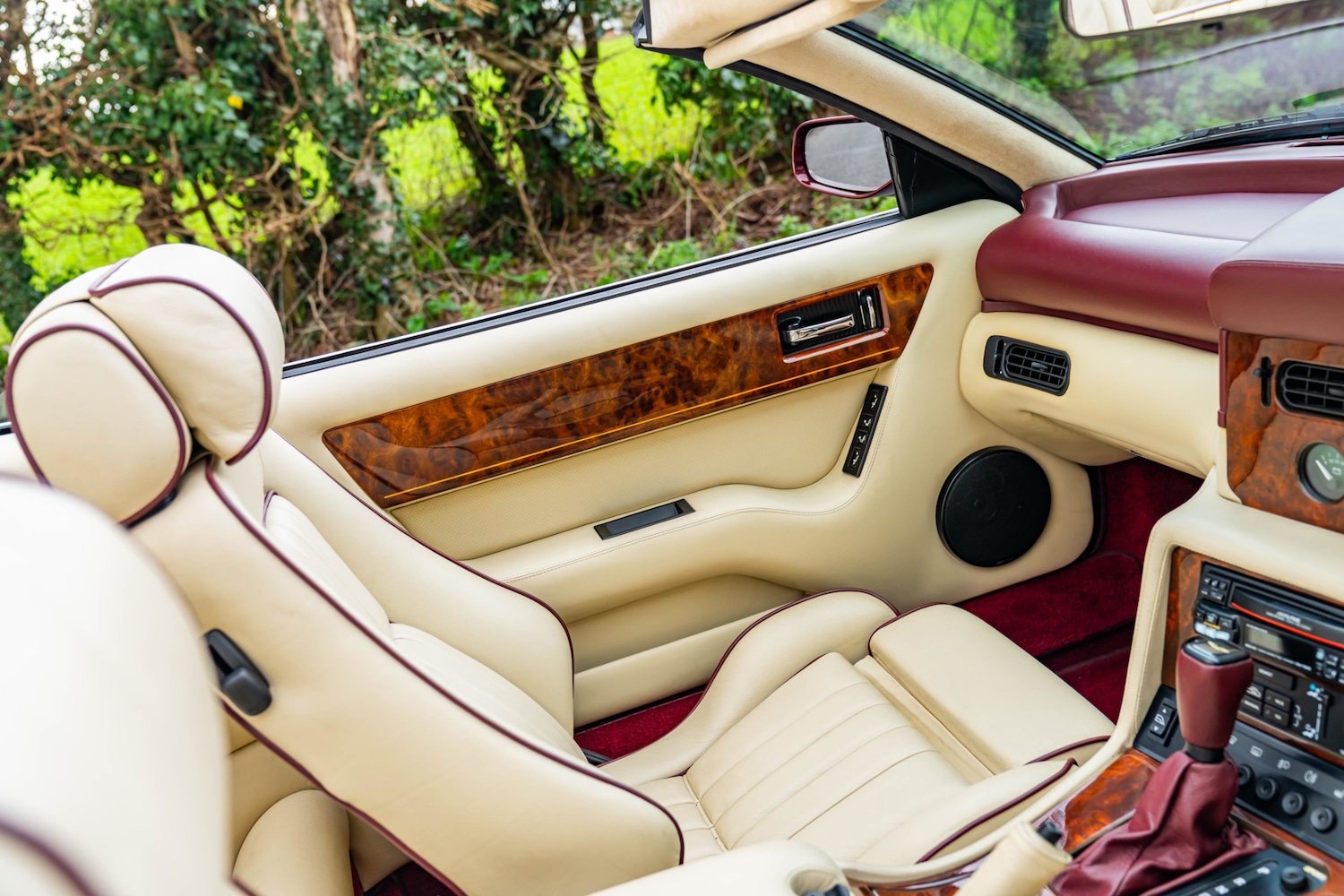 Used Aston Martin Virage 1996 for sale - 78011902: Photo 32