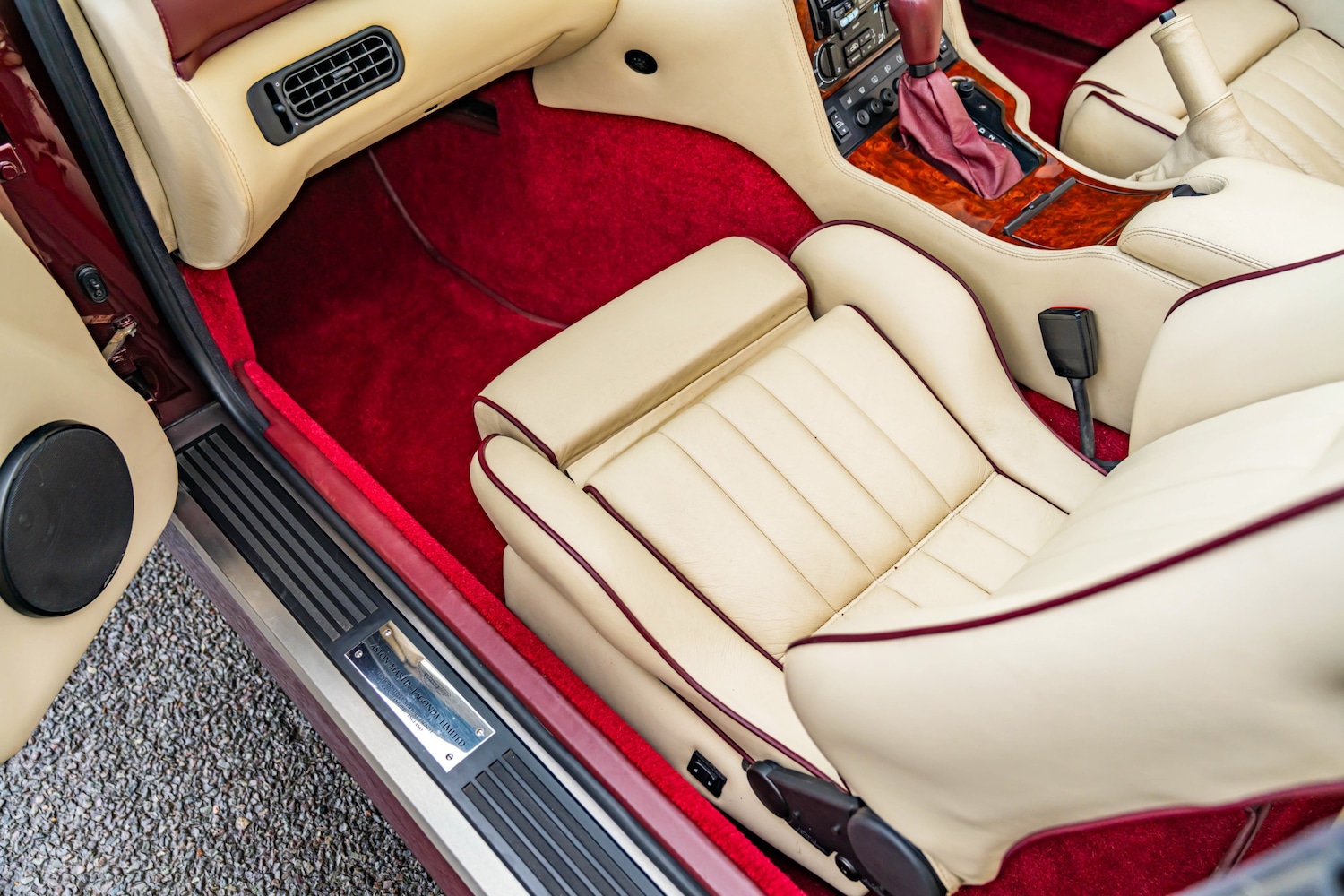 Used Aston Martin Virage 1996 for sale - 78011902: Photo 39