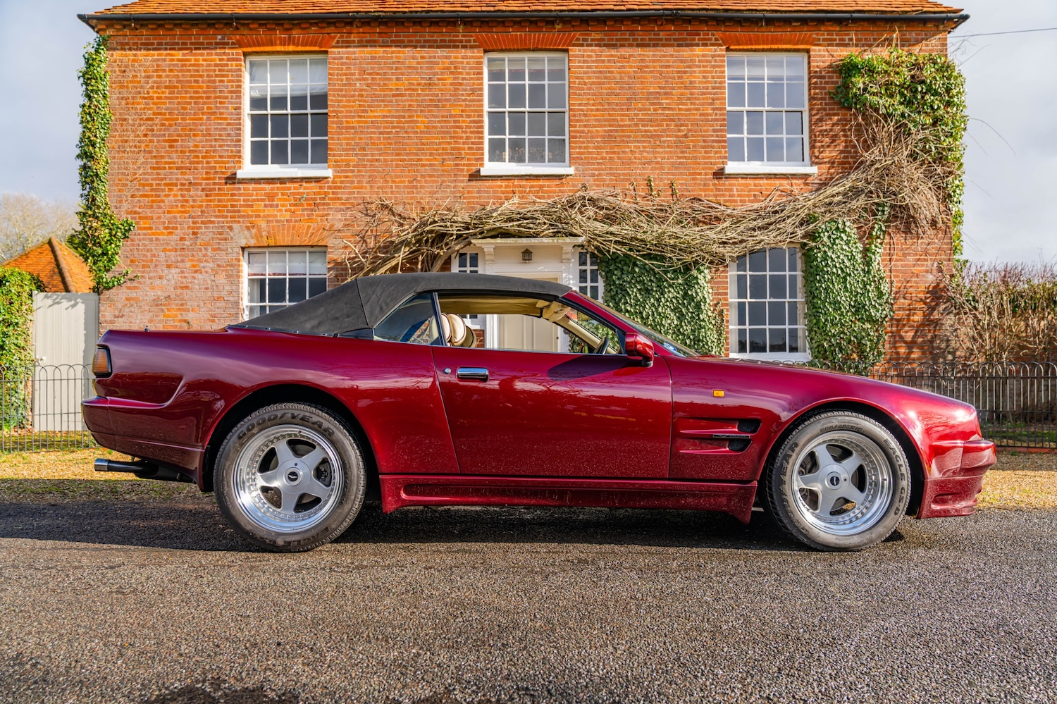 Used Aston Martin Virage 1996 for sale - 78011902: Photo 47