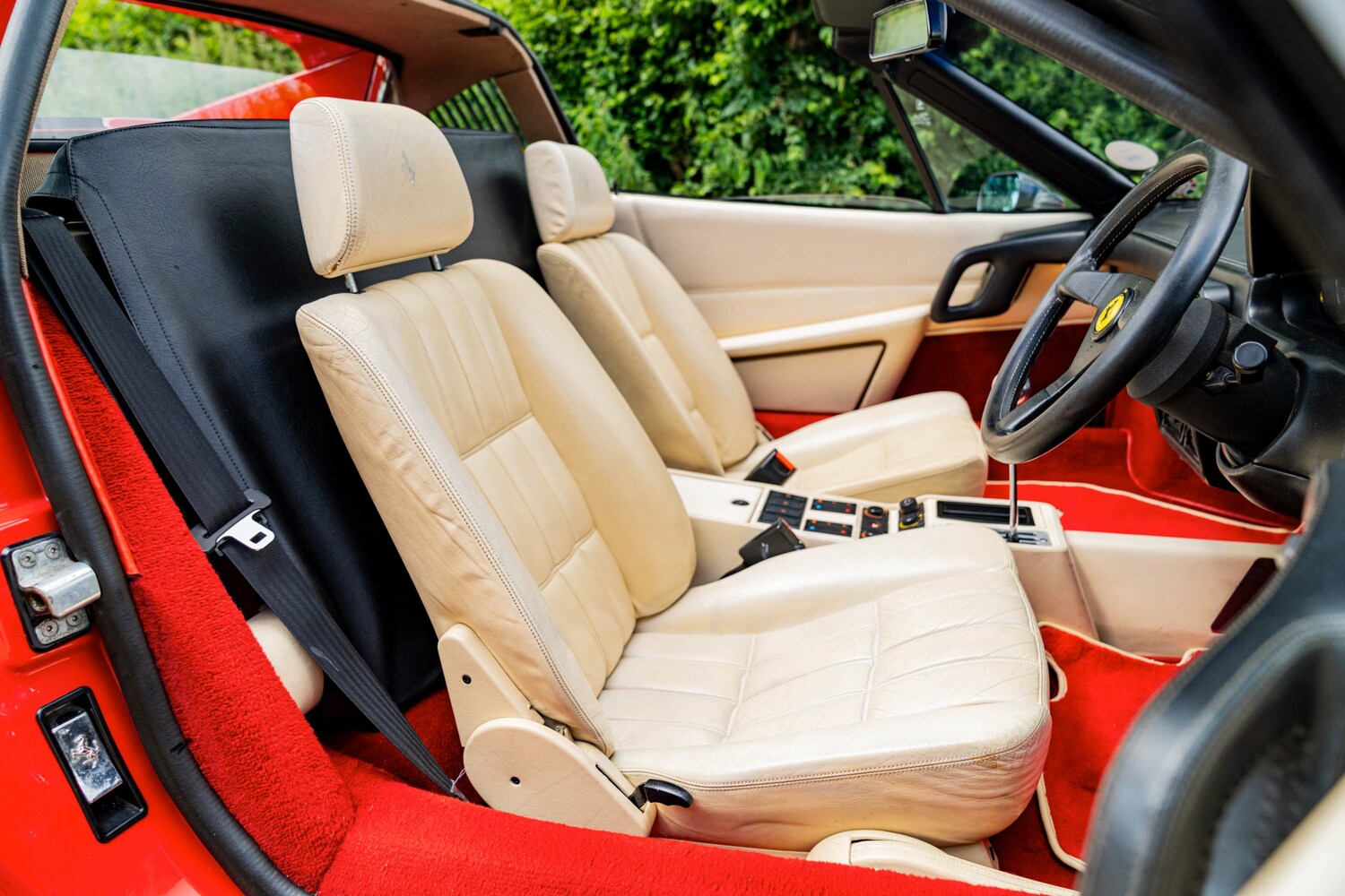 Used Ferrari 328 for sale - 77932930: Photo 27