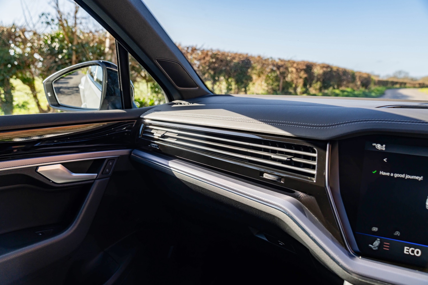 Used Volkswagen Touareg 2023 for sale - 78084006: Photo 43