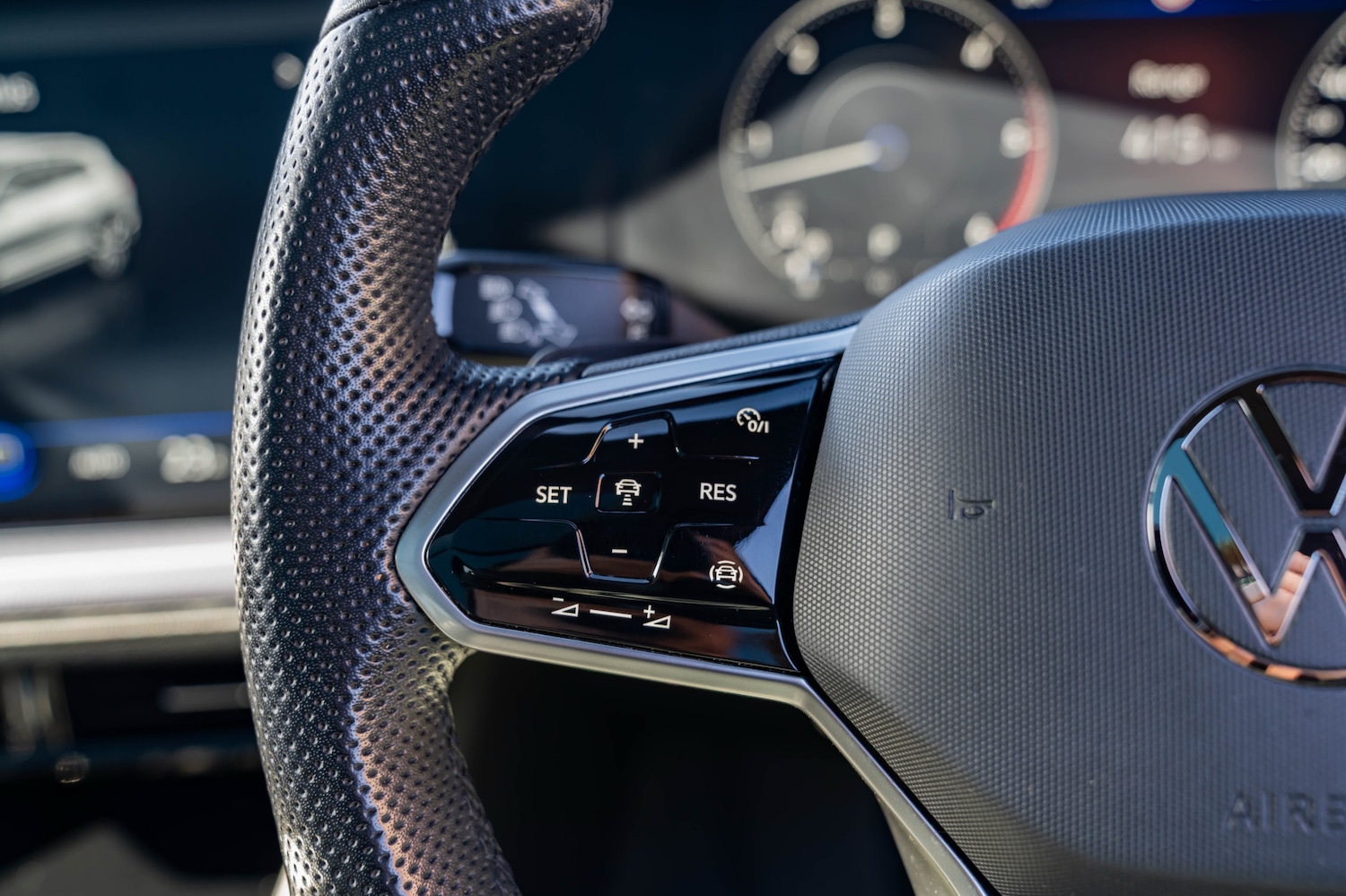 Used Volkswagen Touareg 2023 for sale - 78084006: Photo 44