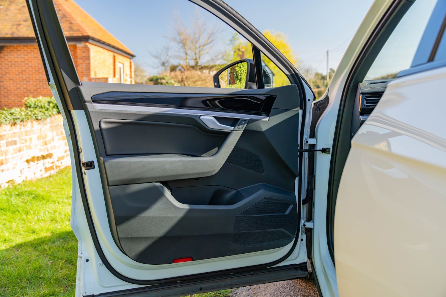 Used Volkswagen Touareg 2023 for sale - 78084006: Photo 56