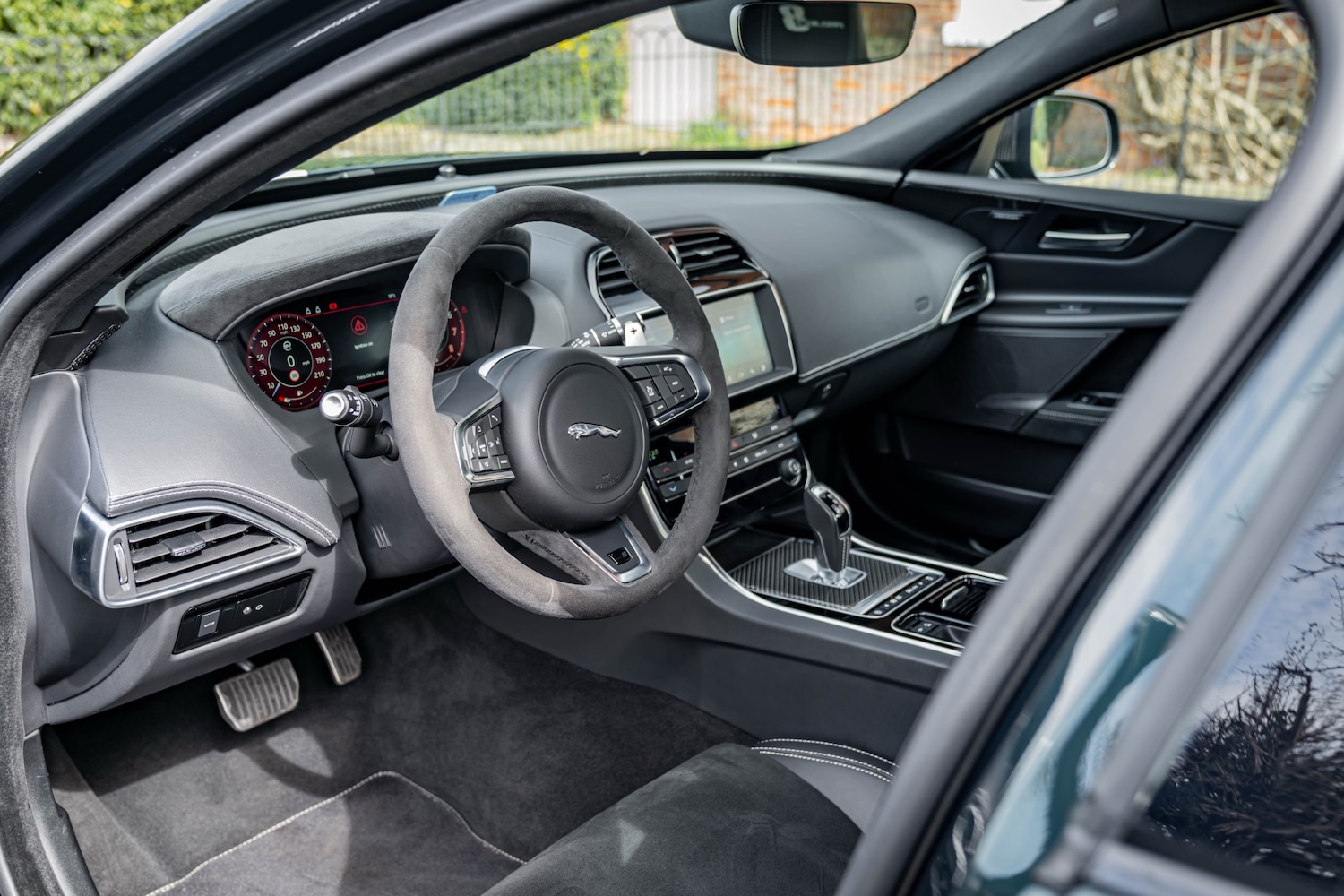 Used Jaguar XE 2019 for sale - 78182623: Photo 51