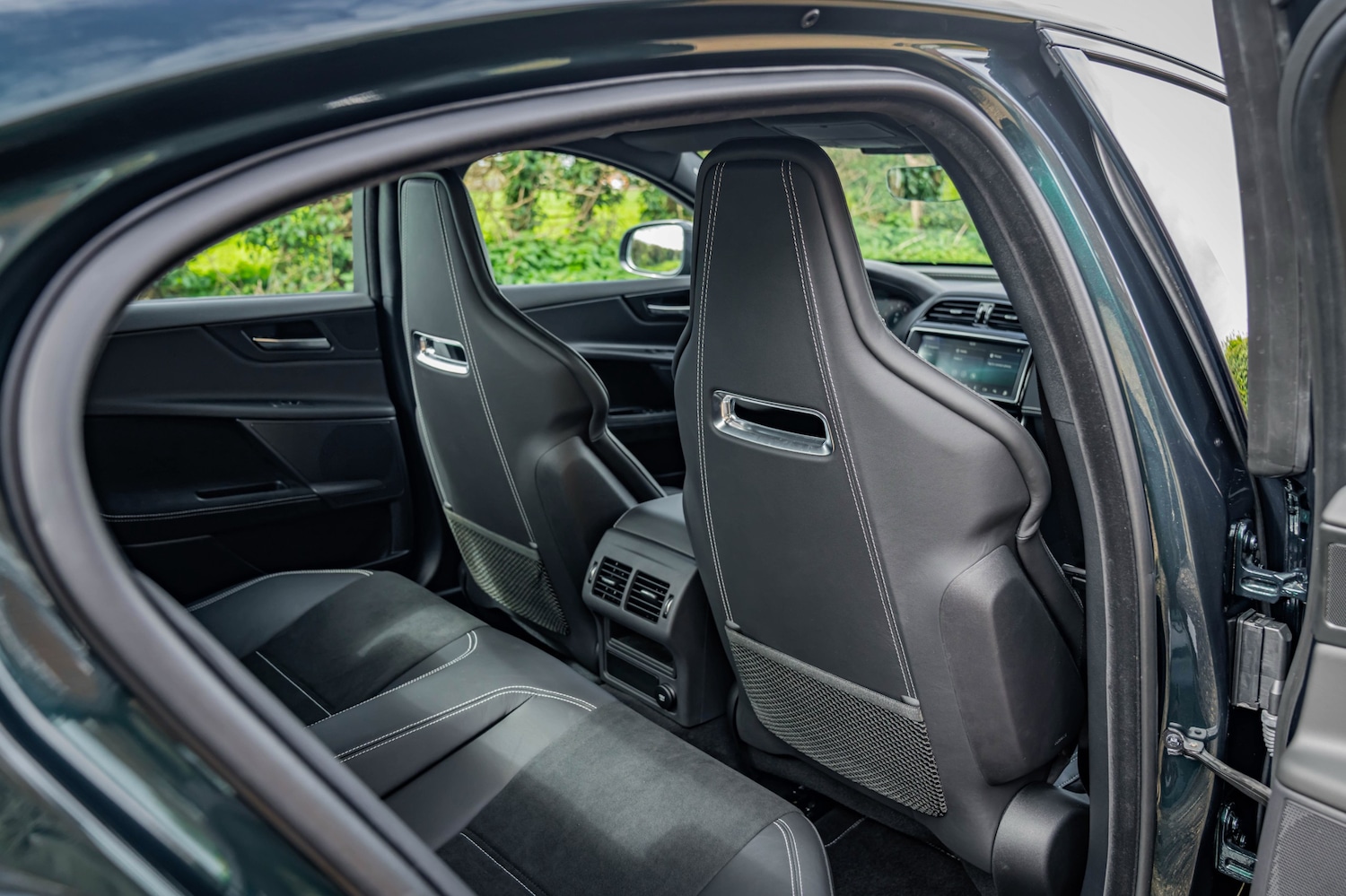 Used Jaguar XE 2019 for sale - 78182623: Photo 61