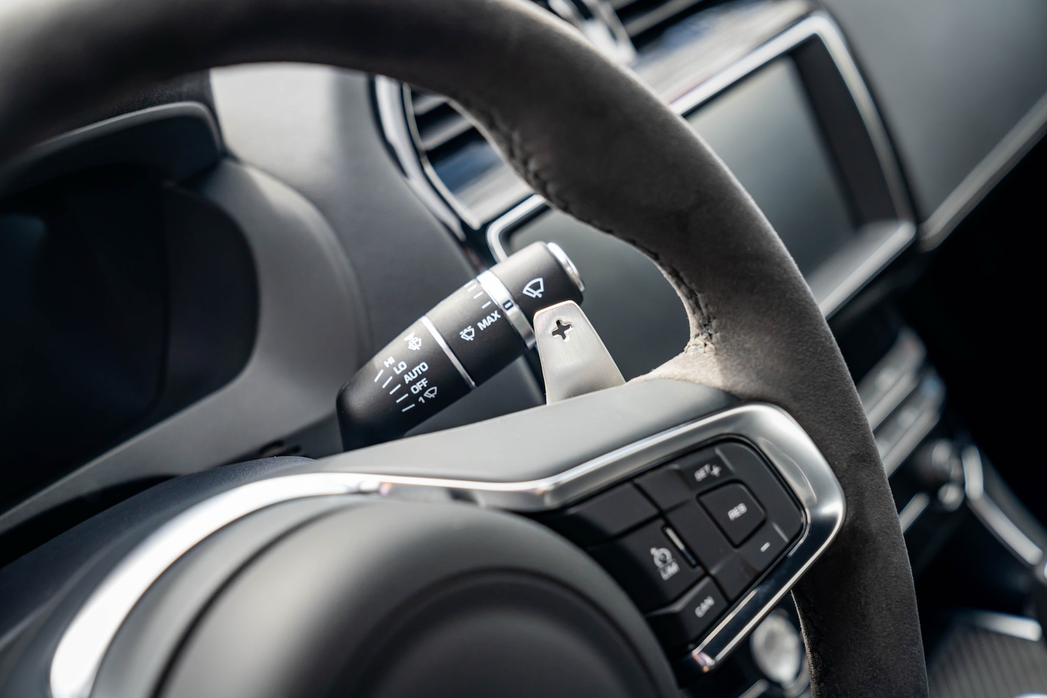 Used Jaguar XE 2019 for sale - 78182623: Photo 69