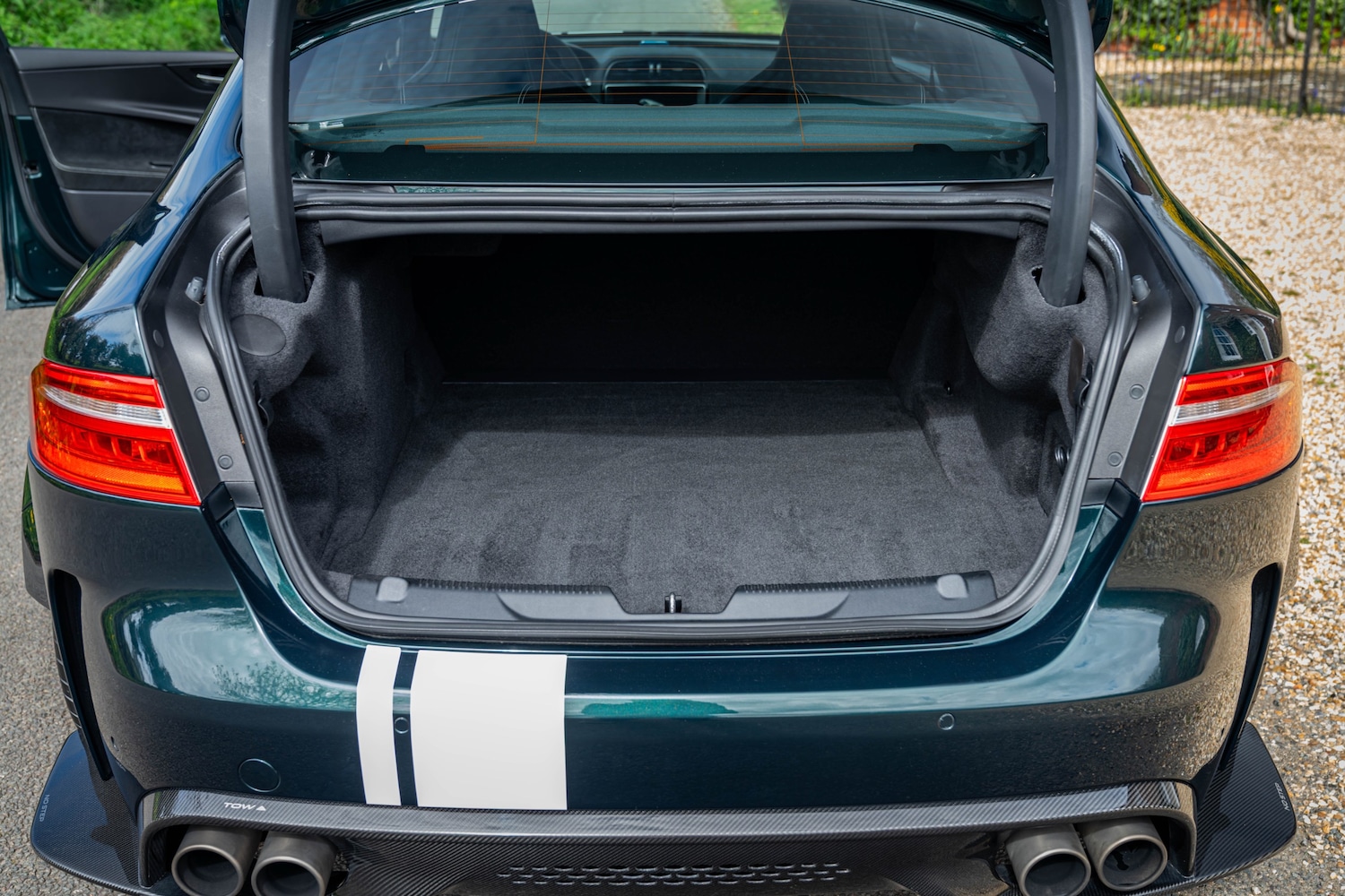 Used Jaguar XE 2019 for sale - 78182623: Photo 71