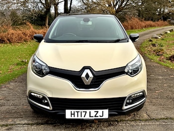 Used Renault Captur 2017 for sale - 76919414: Photo