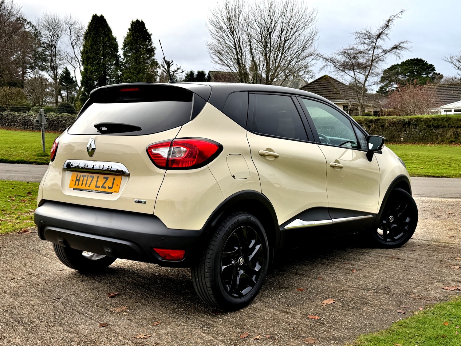 Used Renault Captur 2017 for sale - 76919414: Photo 4