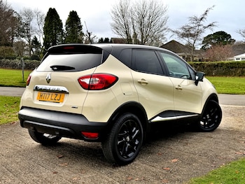 Used Renault Captur 2017 for sale - 76919414: Photo