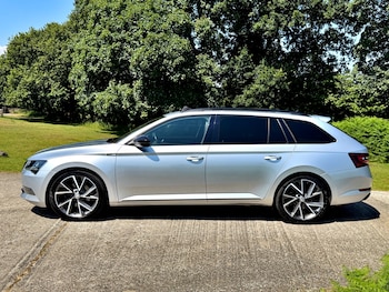 Used Skoda Superb 2018 for sale - 79165673: Photo
