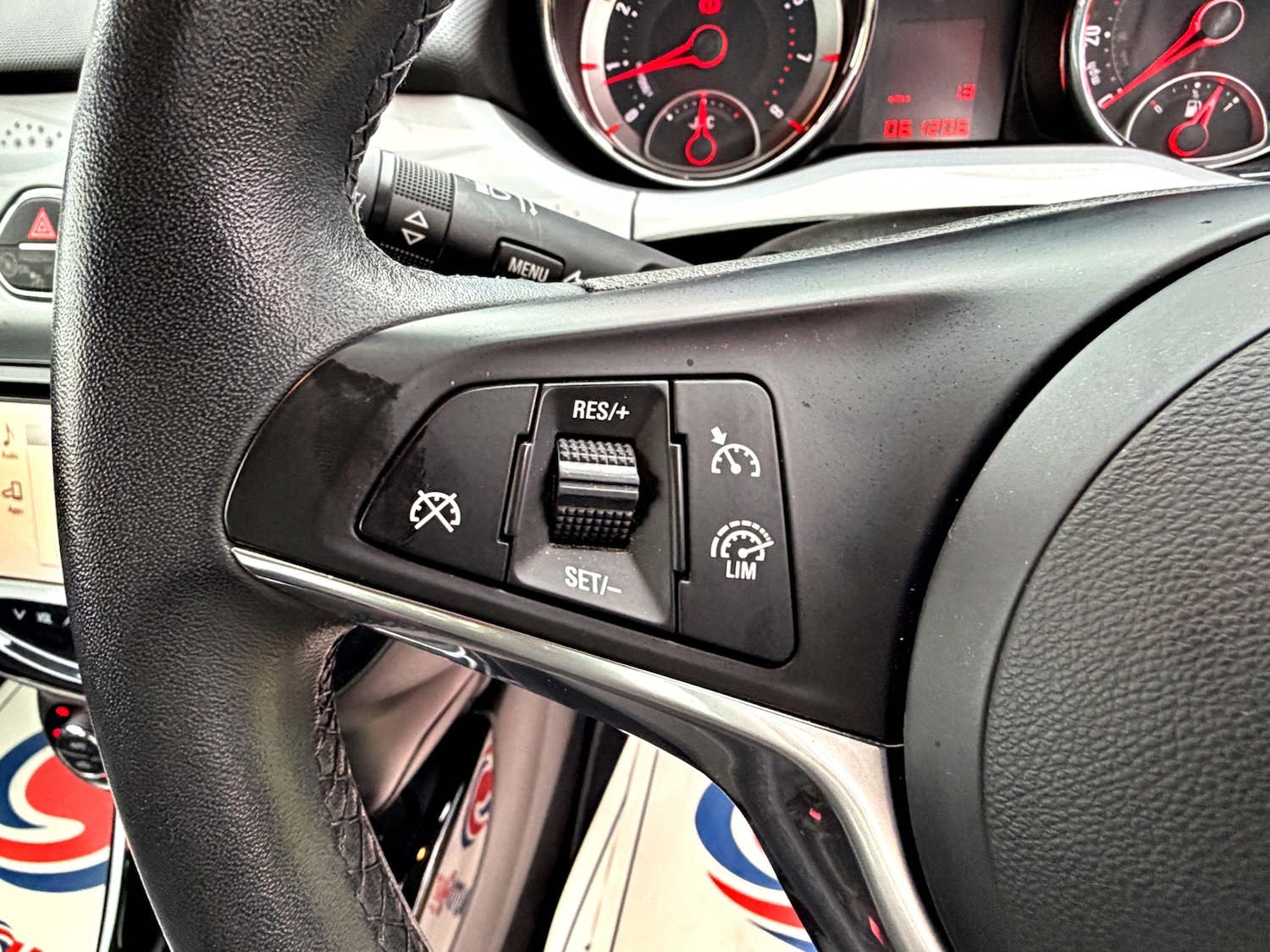 Used Vauxhall ADAM 2013 for sale - 78121931: Photo 14