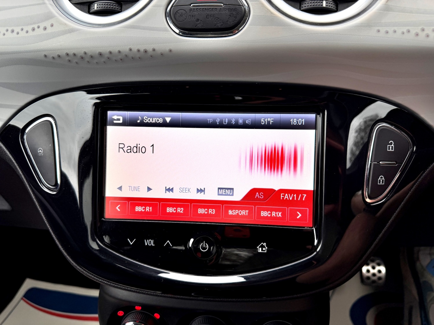 Used Vauxhall ADAM 2013 for sale - 78121931: Photo 19