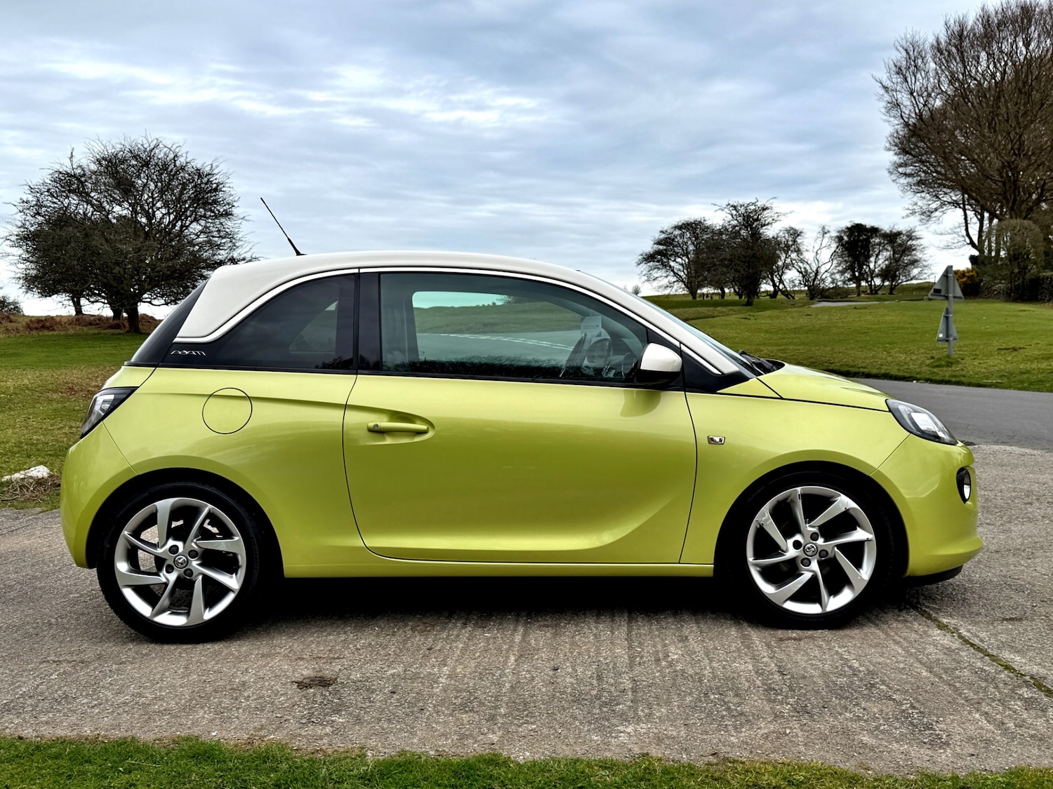 Used Vauxhall ADAM 2013 for sale - 78121931: Photo 9