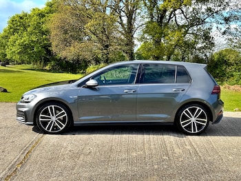 Used Volkswagen Golf 2018 for sale - 78419322: Photo