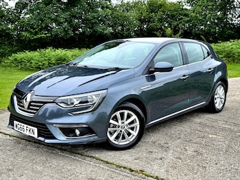 Used Renault Megane 2016 for sale - 78953209: Photo