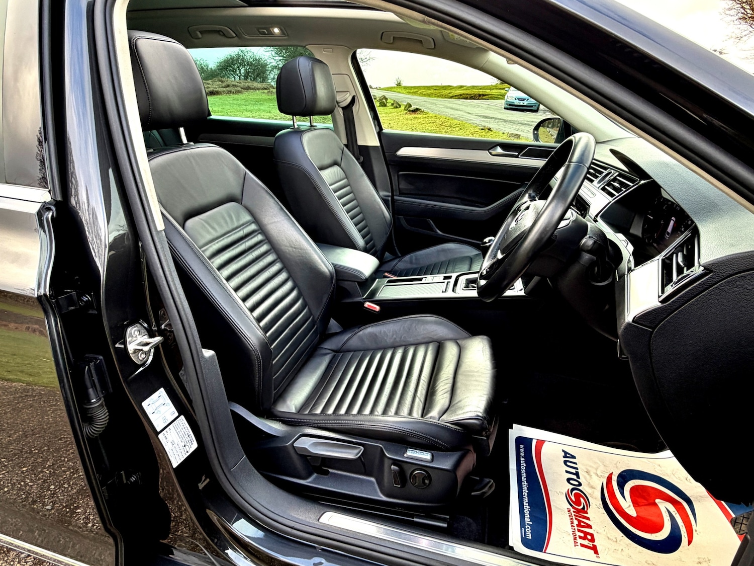 Used Volkswagen Passat 2017 for sale - 78064127: Photo 13