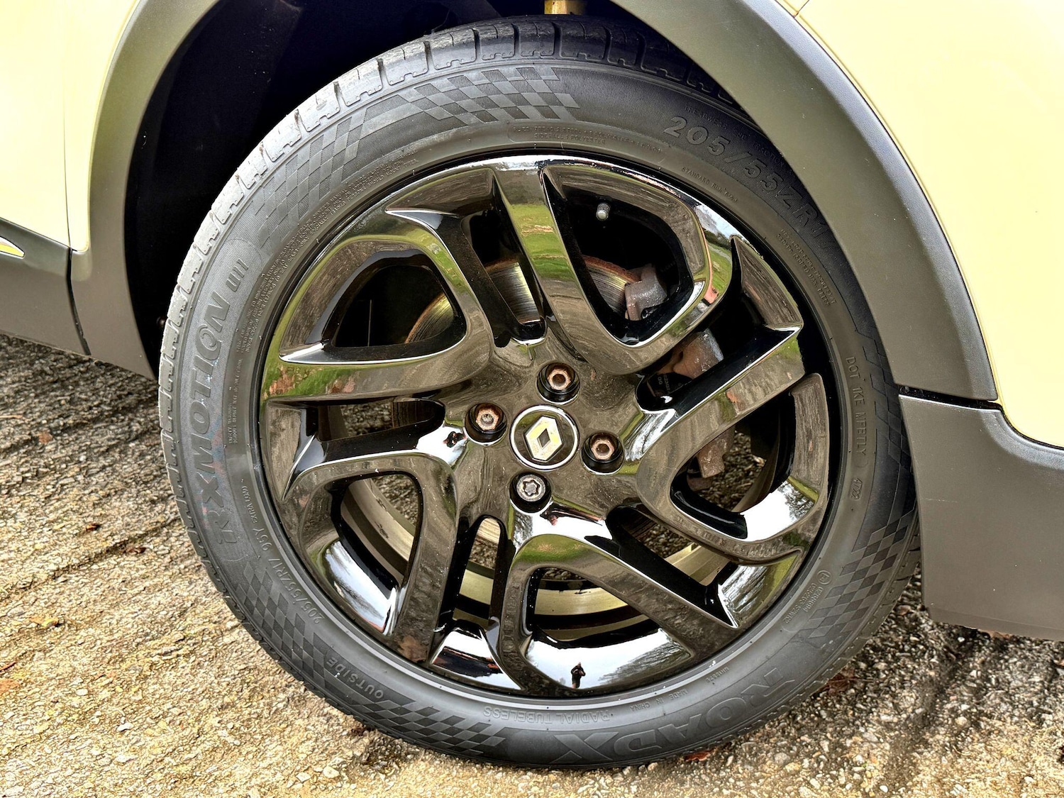 Used Renault Captur 2017 for sale - 76832834: Photo 10