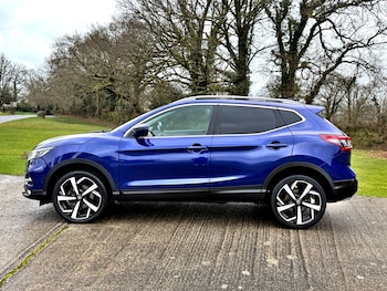 Used Nissan Qashqai 2018 for sale - 77619140: Photo