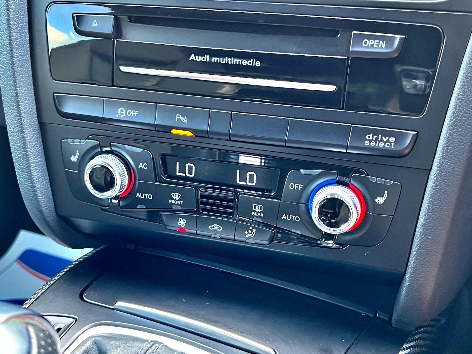 Used Audi RS4 2013 for sale - 76832398: Photo 24