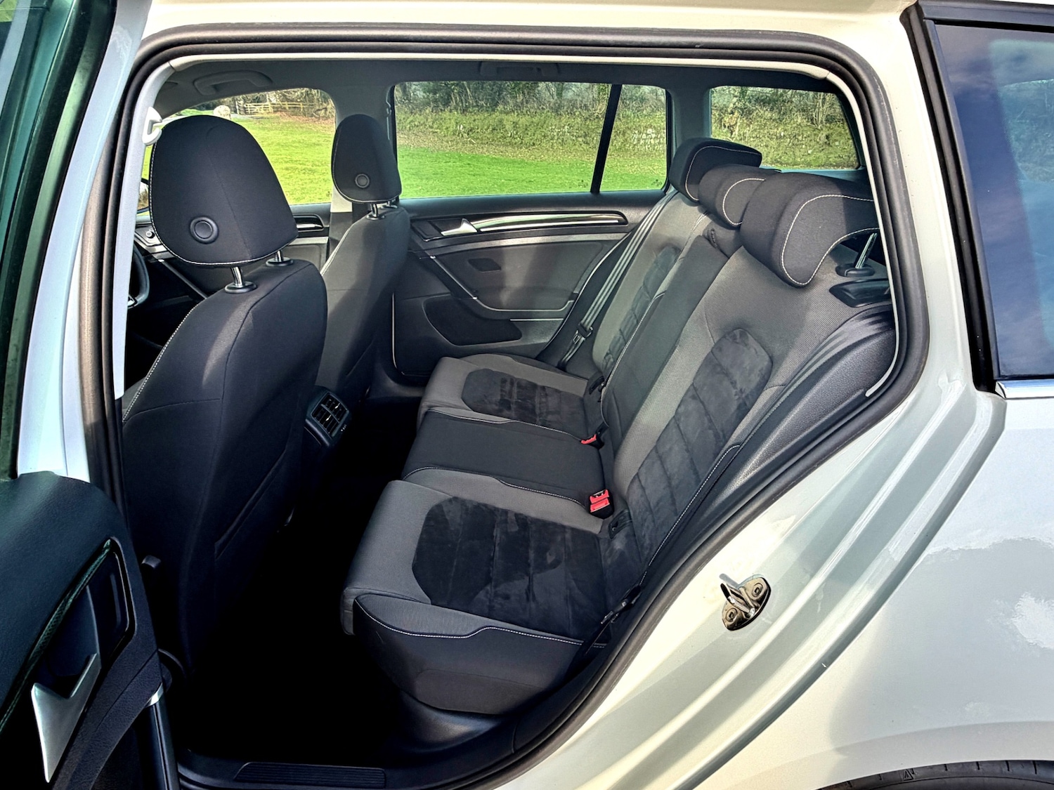 Used Volkswagen Golf 2017 for sale - 77012297: Photo 15