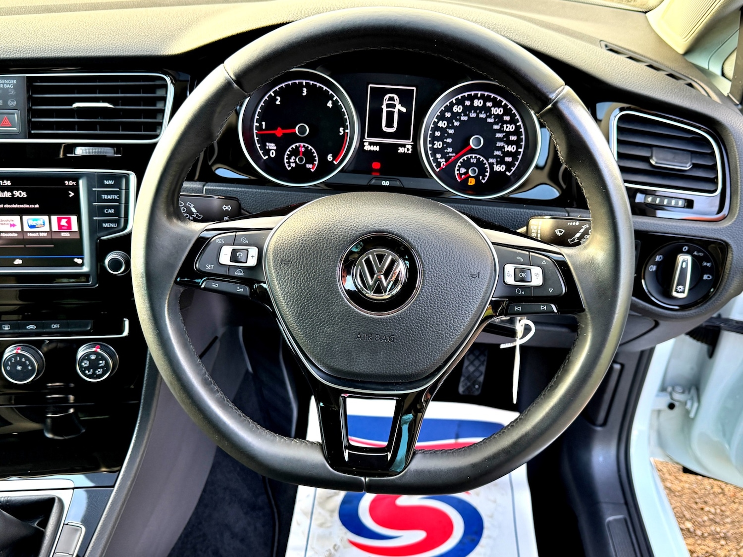 Used Volkswagen Golf 2017 for sale - 77012297: Photo 16