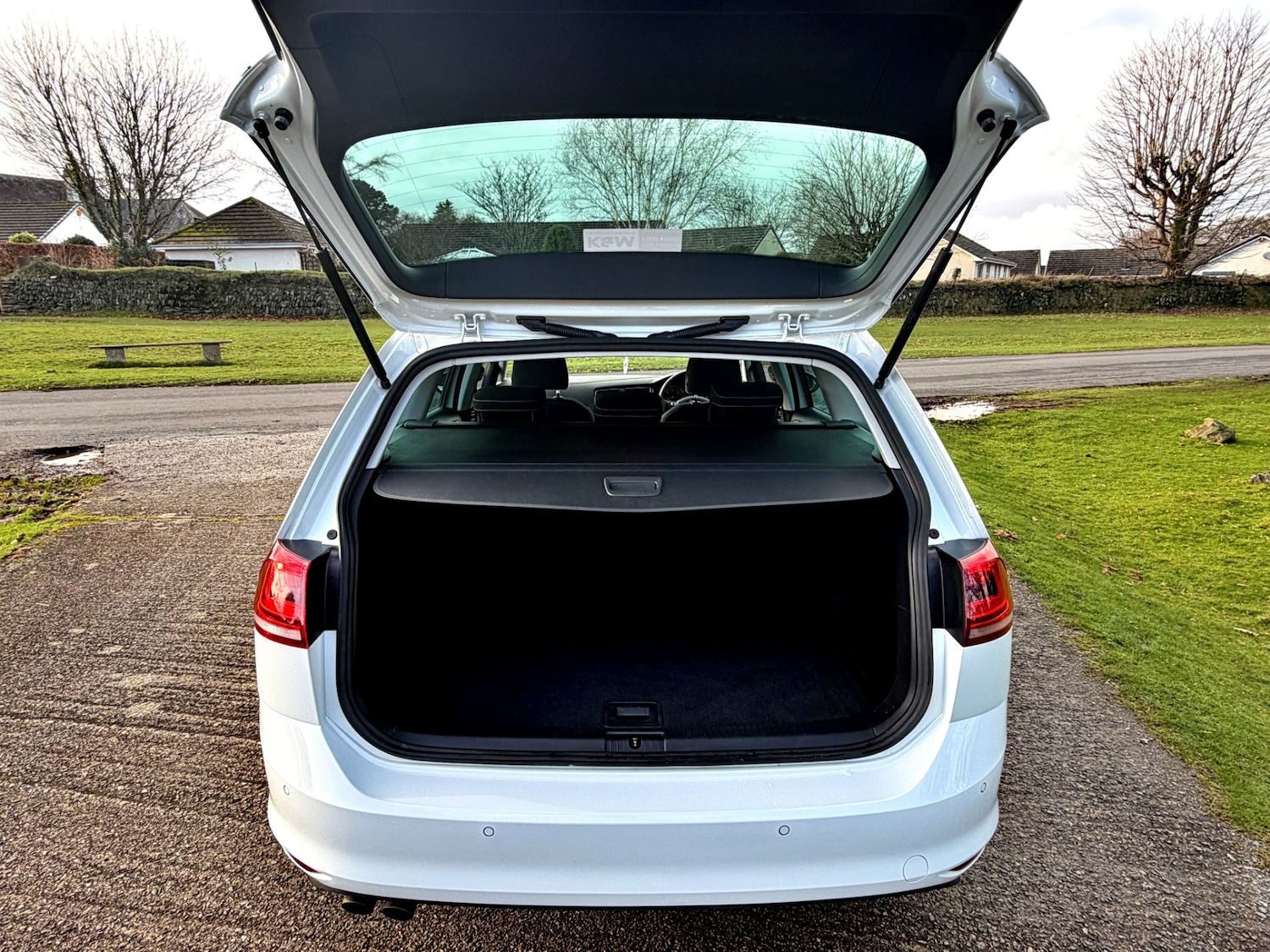 Used Volkswagen Golf 2017 for sale - 77012297: Photo 7