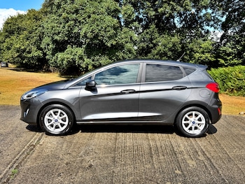 Used Ford Fiesta 2017 for sale - 79583312: Photo